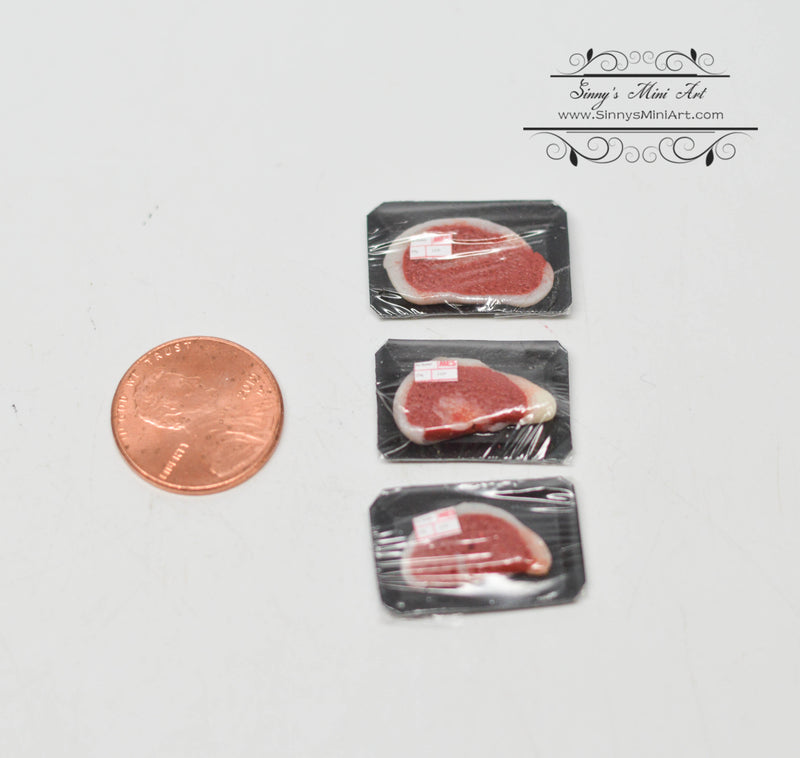 1:12 Dollhouse Miniature Pre-packed Steak in a Tray DMUK FF50