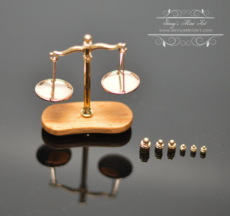 Dollhouse Miniature Balance Scale A154