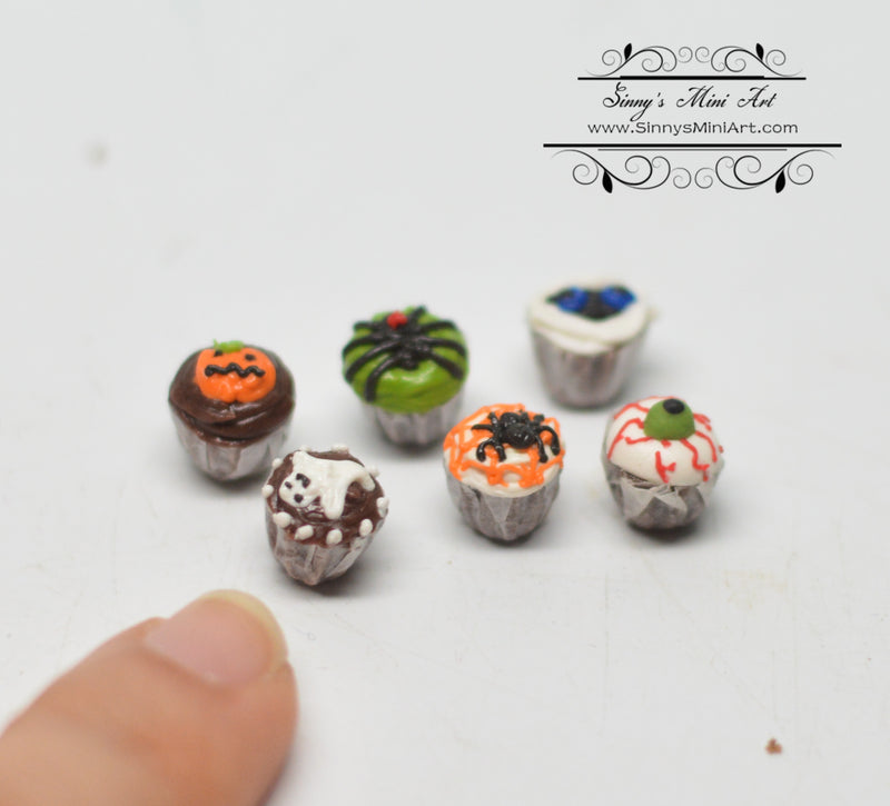 1:12 Dollhouse Miniature Halloween Cupcakes set of 6 BD K024