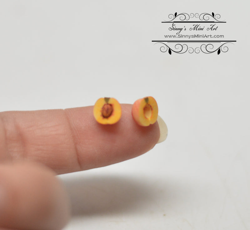 1:12 Dollhouse Miniature Peach Halves (set of 2) BD P091