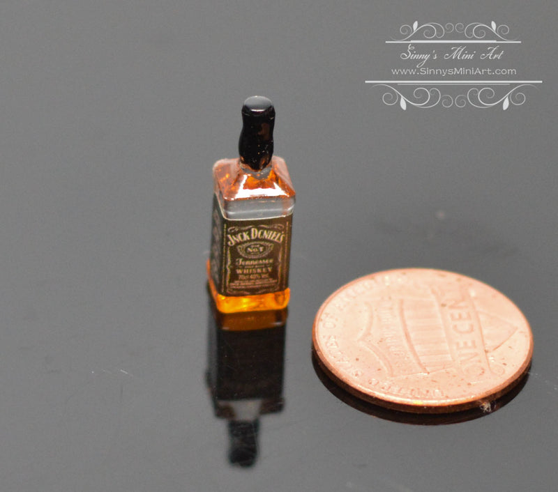 1:12 Dollhouse Miniature Whiskey Red / Miniature Alcohol Miniature Drink A70
