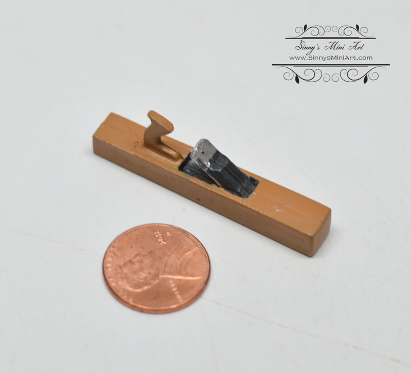 1:12 Dollhouse Miniature Plane Lg/Miniature Tool IM 0131