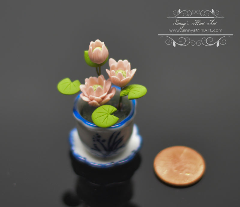 1:12 Dollhouse Miniature lotus flower Arrangement E43