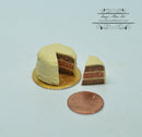 1:12 Dollhouse Miniature Cream Cake /Miniature Desert HMN 1524