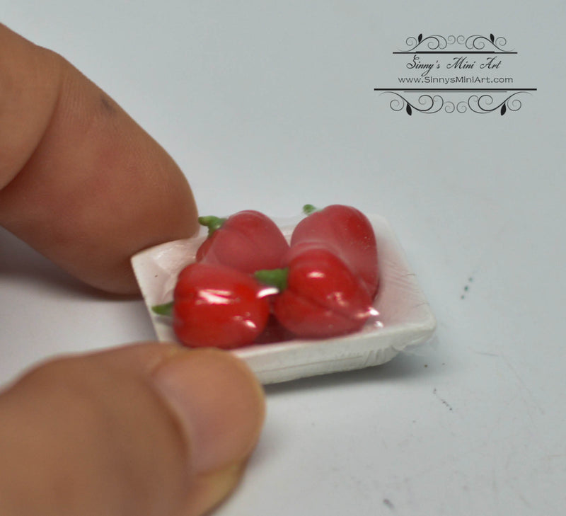 1:12 Dollhouse Miniature Red Pepers in Tray / Miniature Vegetable HMN 1532