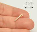 1:12 Dollhouse Miniature Pen, Fountain, Gold Color IM 2481