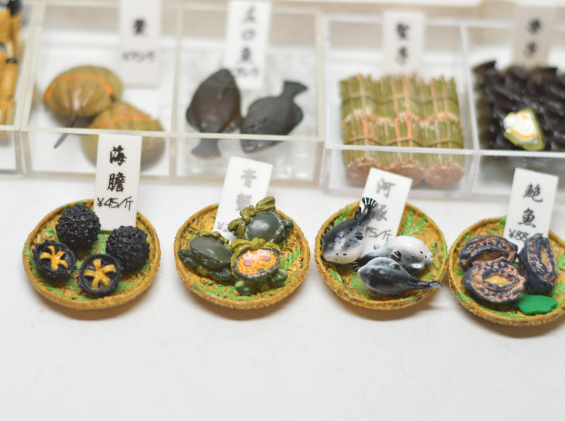 Clearance Sale: 1:12 Dollhouse Miniature Japanese Seafood Market E39