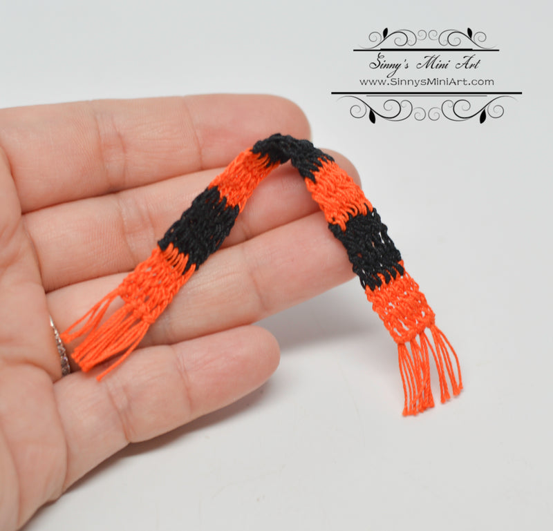 1:12 Dollhouse Miniature Halloween Orange Black Scarf BD D077