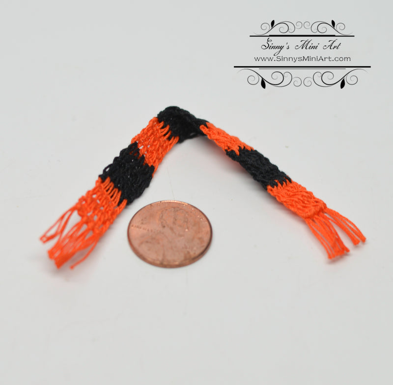 1:12 Dollhouse Miniature Halloween Orange Black Scarf BD D077