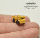 1:12 Toy Dump Truck, Yellow IM 2900