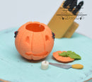 1:12 Dollhouse Miniature Jack-O-Lantern with Knife and Candle BD H435