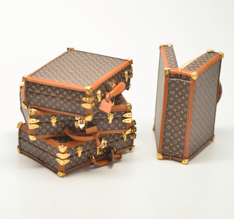 Dollhouse Miniature Set of 6 Piece Matching Louis Vuitton Luggage