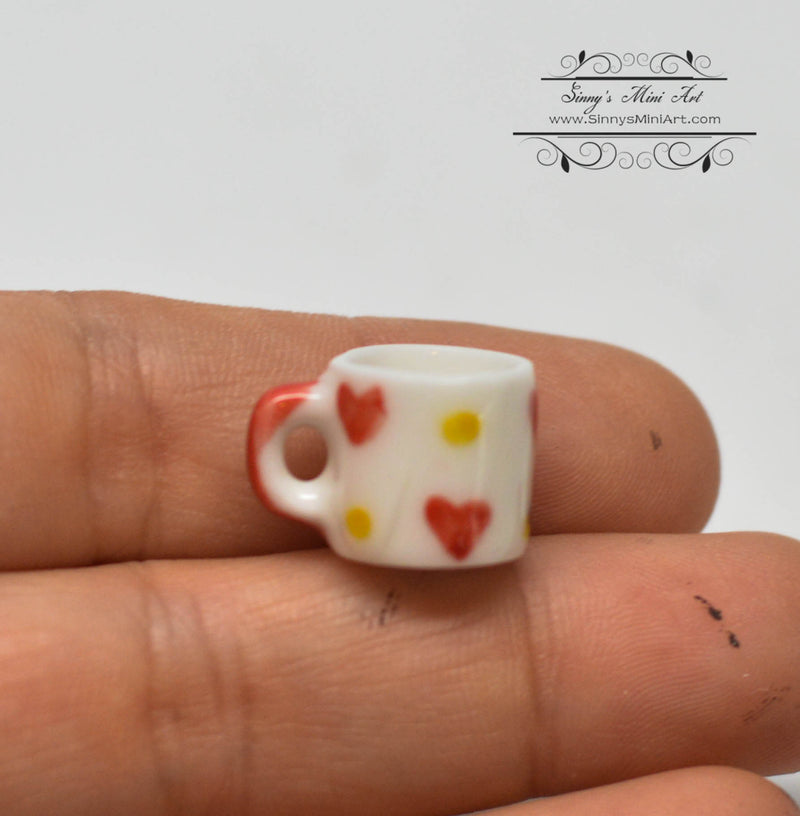 1:12 Dollhouse Miniature Mug HMN 1475