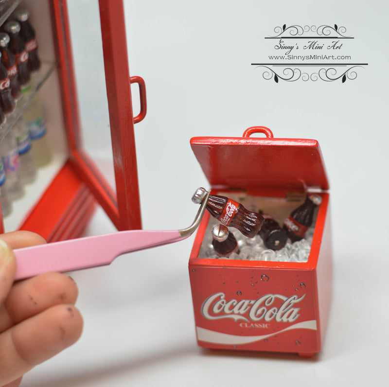 1:12 Dollhouse Miniature Cola Freezer with  Cola in Ice/Miniature Shop HMN 423