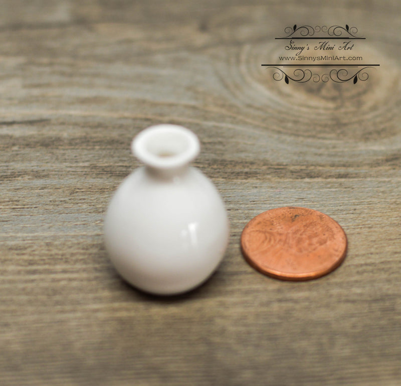 1:12 Dollhouse Miniature White Ceramic Vase/ Miniature Home HMN 1436