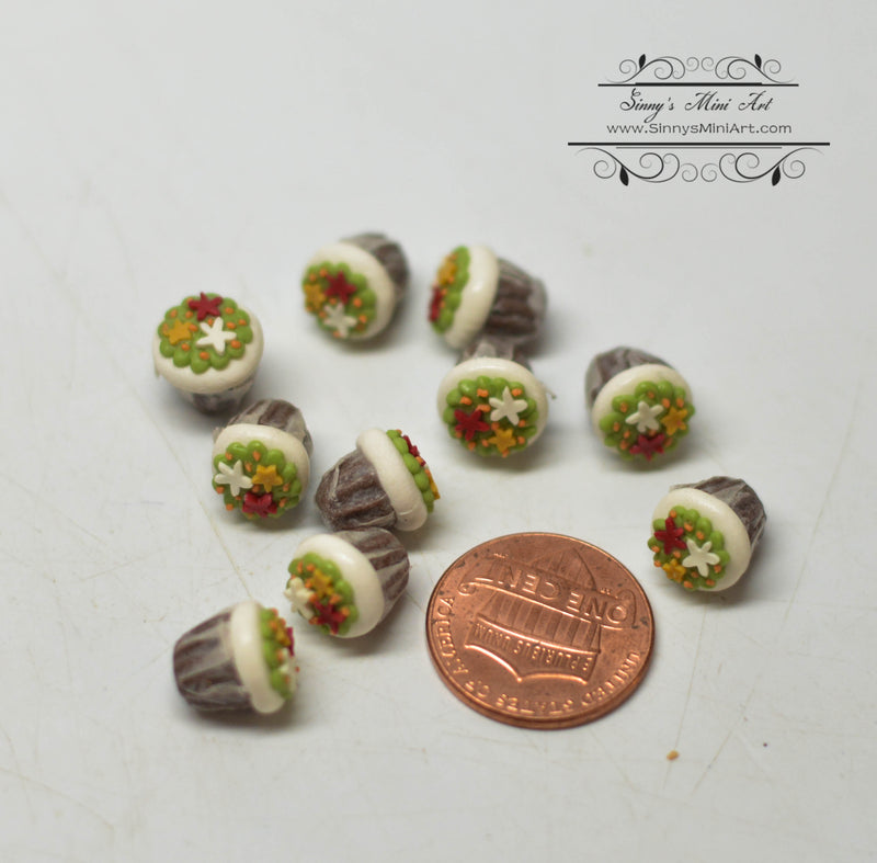 1:12 Dollhouse Miniature Christmas Stars Cupcakes/ Miniature Cakes HMN 914
