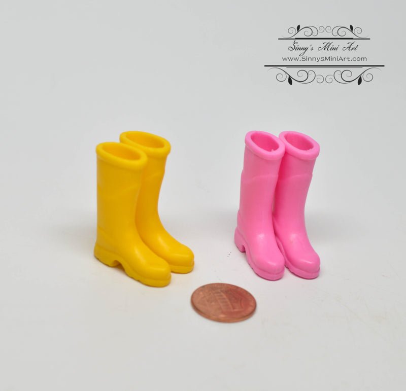 1:12 Dollhouse Miniature Rubber Rain Boots D150