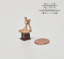 1: 12 Dollhouse Miniature Hockey Trophy IM 2441-6