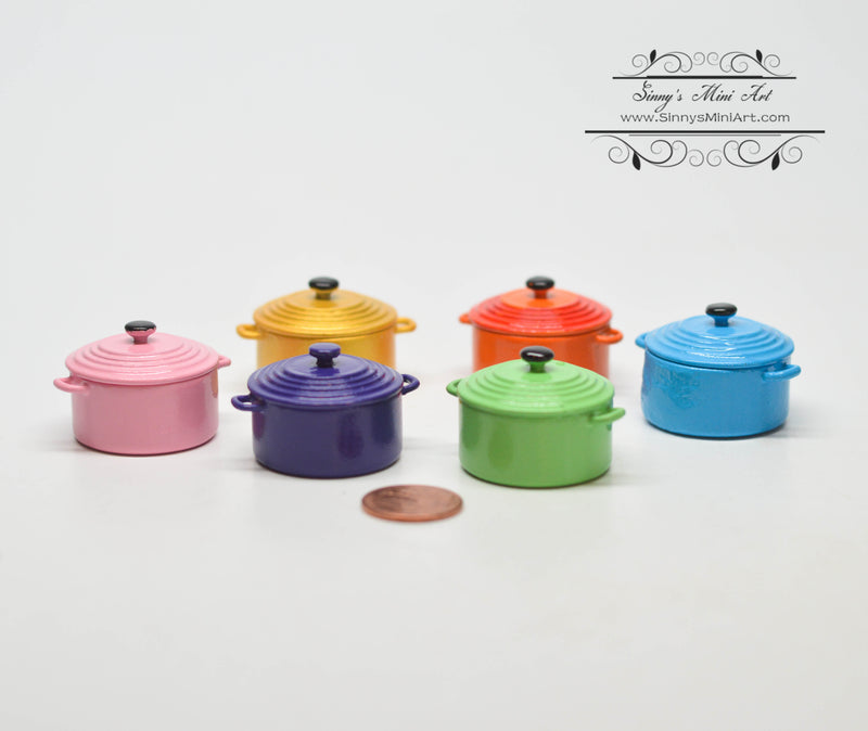 1:12 Dollhouse Miniature Pot with Lid/ Miniature kitchen D157