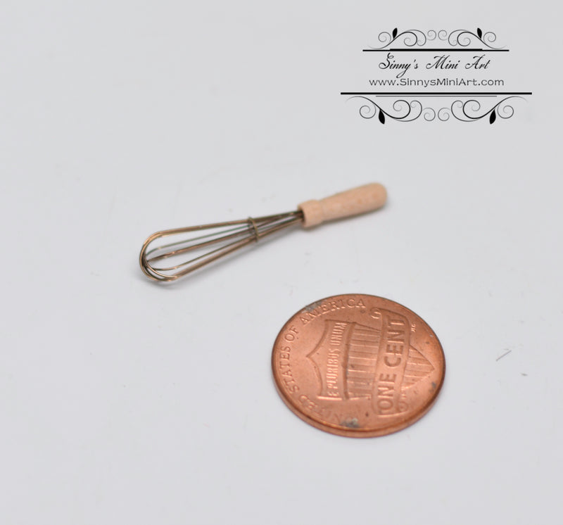 1:12 Dollhouse Miniature Mixer/ Wood Handle CIN 005