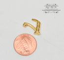 1:12 Dollhouse Miniature Faucet/ Dollhouse Sink Faucet D182