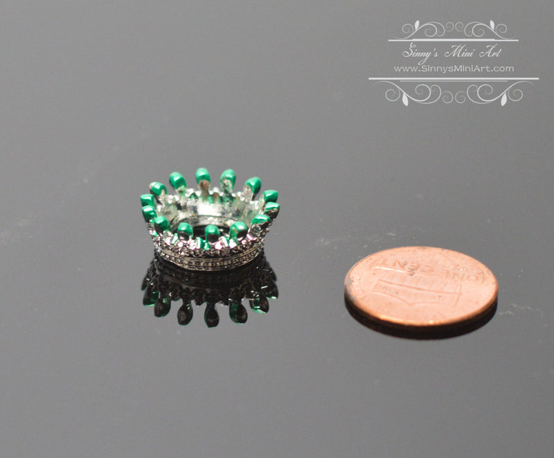 1:12 Dollhouse Miniature Silver Emerald Crown BD J089