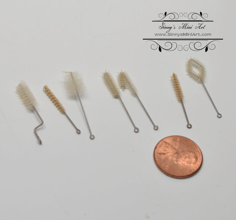 1:12 Dollhouse Miniature Lab Brush CIN 011