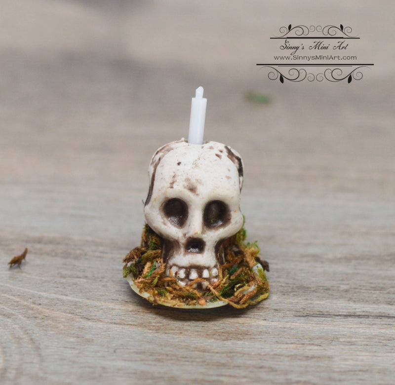 1: 12 Dollhouse Miniature Skull Candle AZ SH0040