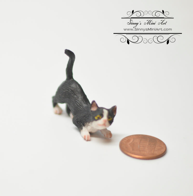 1:12 Dollhouse Miniature Sniffing CAT Miniature Animal AZ A2194SK