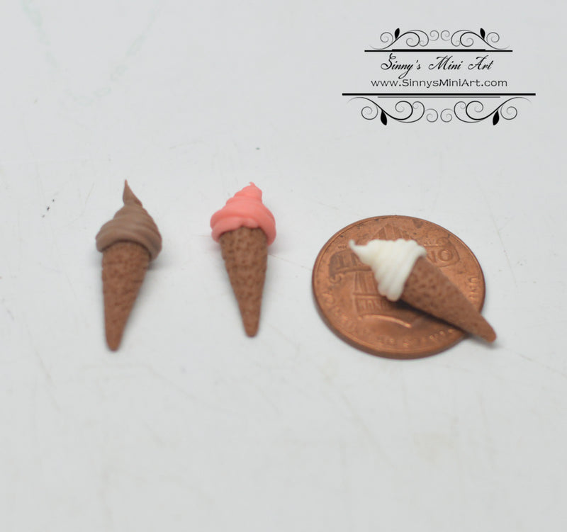 1:12 Dollhouse Miniature Soft Serve Ice/3 AZ IM65313