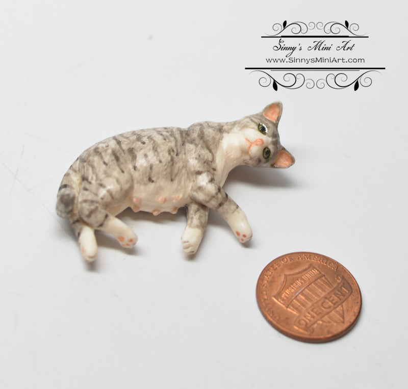 DIS 1:12 Dollhouse Miniature Pregnant Cat/Gray Miniature Animal AZ A0753GY