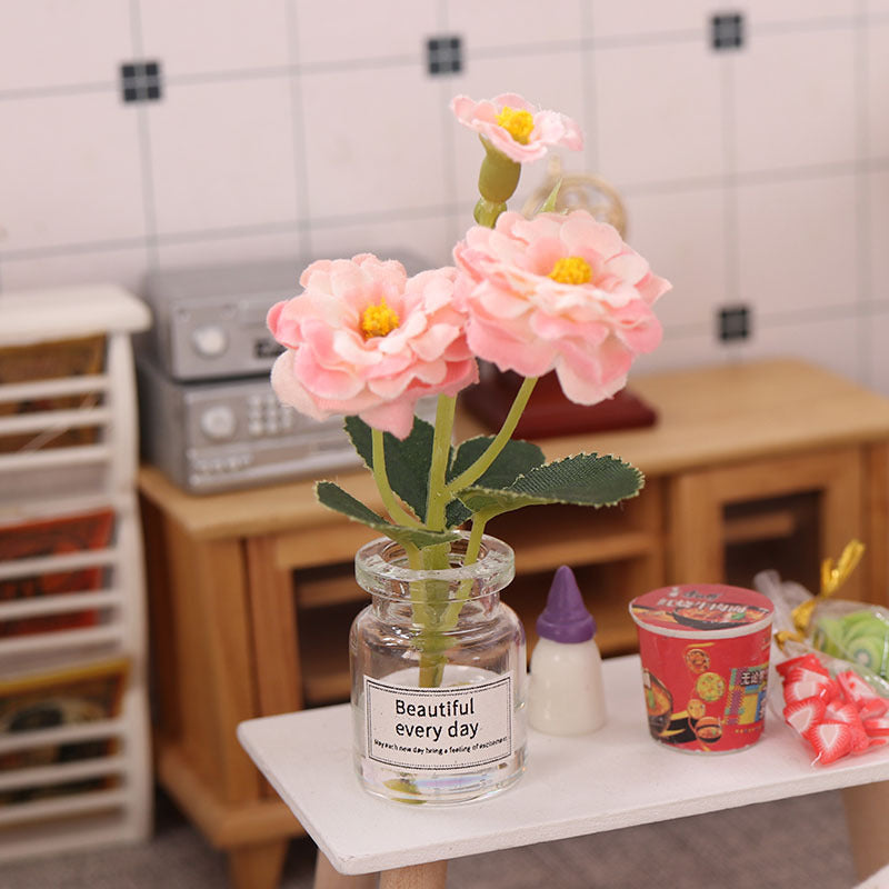 1:6 Dollhouse Miniature Flower Arrangement in Pot E74