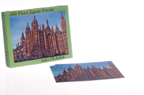 1:12 Dollhouse Miniature Westminster Abbey Puzzle/Miniature Toy AZ TIN4050