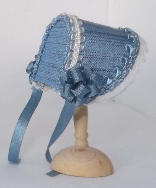 1:12 Blue Silk Bonnet Kit DI DF520BS