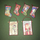 1:12 Dollhouse Miniature Christmas Stocking and Banners Kit DI DR541